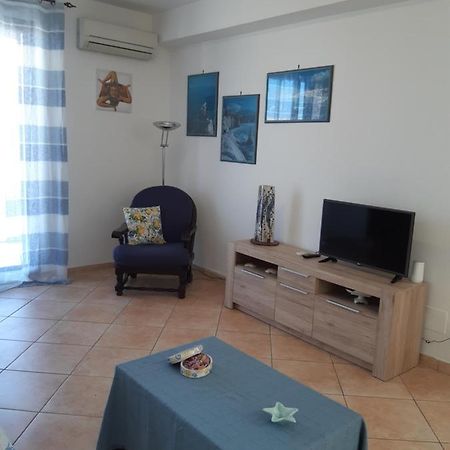 A Casa Di Loretta Apartment Terrasini Exterior photo